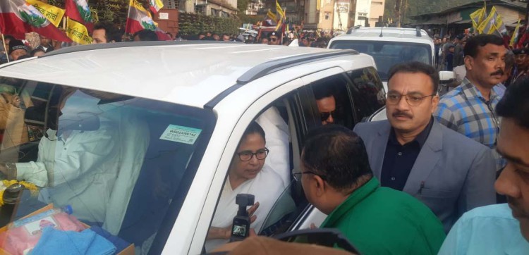 Mamata in Kurseong for nephew’s wedding, govt programme
