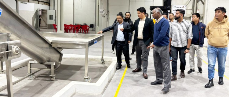 MP visits IFFCO processing unit