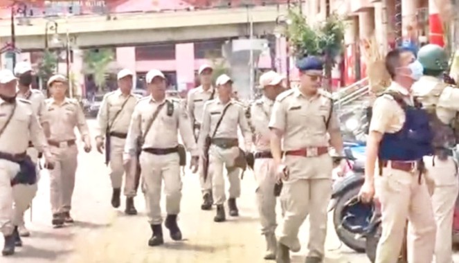 Defying curbs, students continue protests in Imphal; govt bans internet, reimposes curfew in 3 Manipur districts