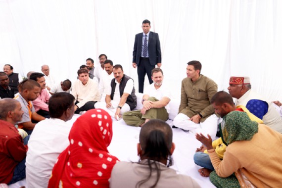 'Not here to play politics, only share the grief', says Rahul Gandhi during Indore visit 