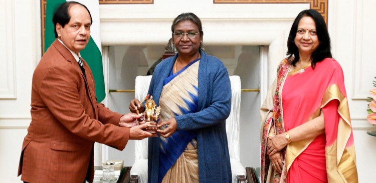 Sikkim University VC meets President Draupadi Murmu 