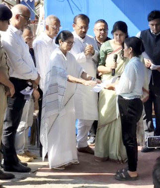 CM, Central leaders visit landslide-hit Mirik  Relief measures undertaken, restoration works directed
