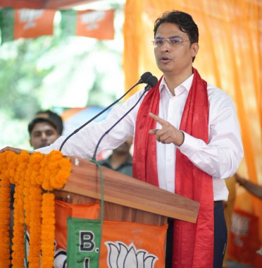  Centre building multiple routes to Sikkim to reduce NH 10 dependence: Bista