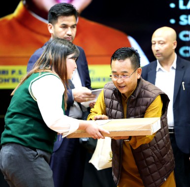 CM distributes CMO benefits 