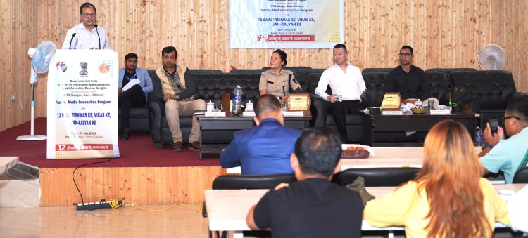 PIB and IPRD Mangan conduct first 'Varta' in North Sikkim on 12 Years of Governance