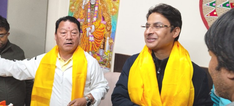 Bista meets Bimal Gurung at Singmari