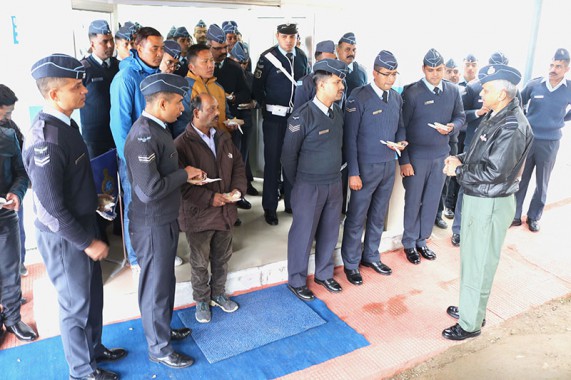 Air Marshal visits Kurseong IAF station