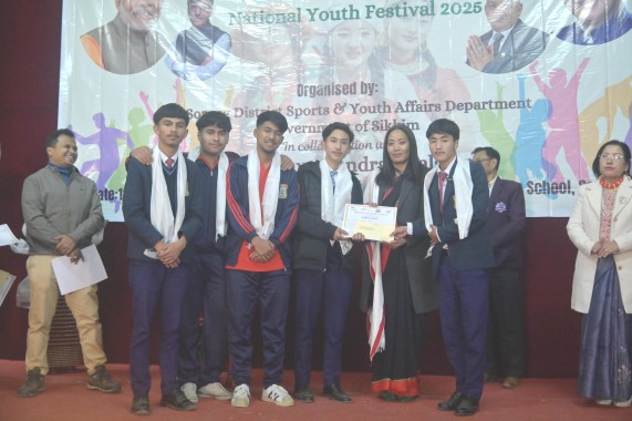 Soreng hosts district level youth festival   