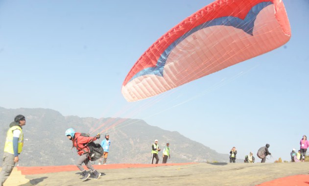 Paragliding championship takes wing at Rhenock