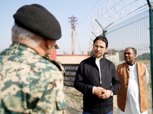 Bista visits Indo-Bangladesh border outpost
