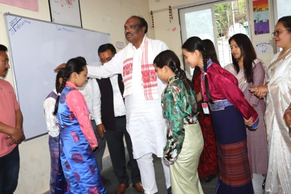 Tribal Affairs MoS visits EMRS Suntaley