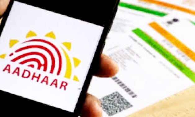 Govt rejects claims of Aadhaar design change, calls viral posts misleading