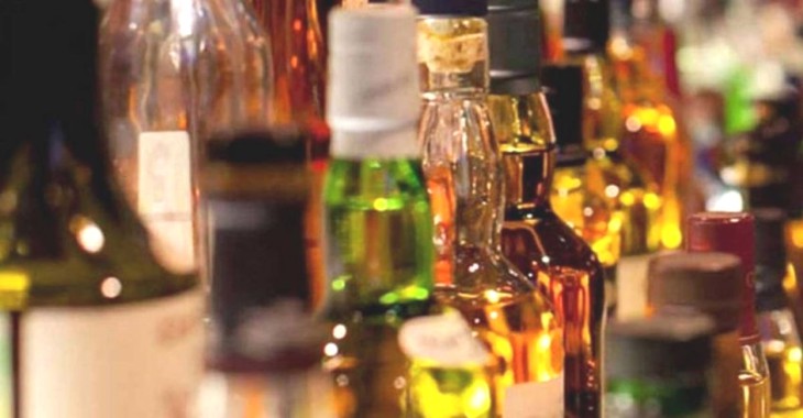 CAG Report: Short payment of Rs. 130 cr sales tax by liquor dealers 