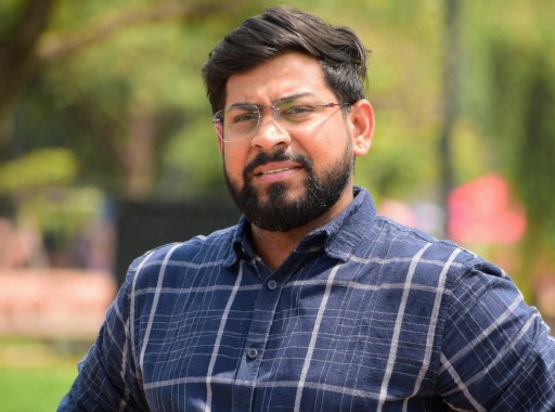 Writers chasing trends are selling their souls, Jharkhand’s renowned Hindi author Ansuman Bhagat responds sharply