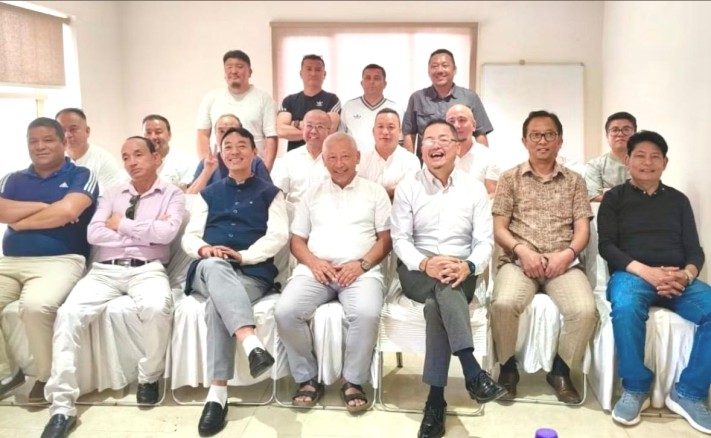 Sabhasads meet to chart course amid GTA uncertainty