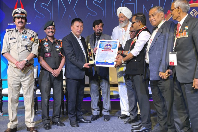 Chief Minister Prem Singh Tamang conferred Best Chief Minister Award
